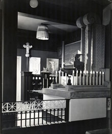 Verkið Lampinn í forgrunni